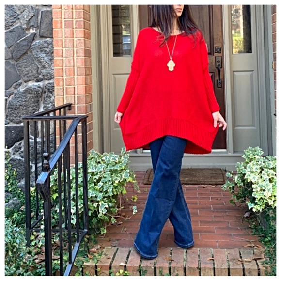✨LAST ONE ✨ITALY✨ red gorgeous loose fit sweater - Picture 2 of 8